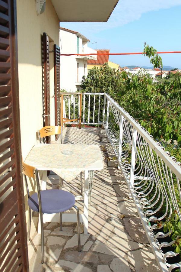 Tribunj Apartmani Kültér fotó