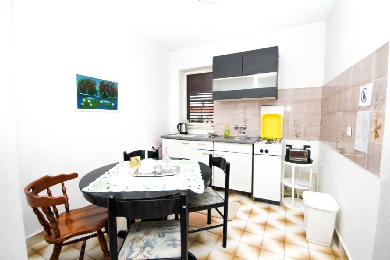 Tribunj Apartmani Kültér fotó